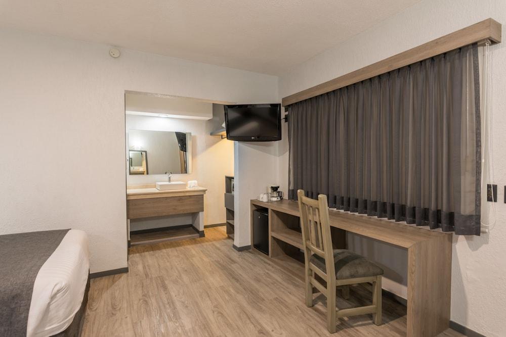Hotel Malibu Сапопан Экстерьер фото
